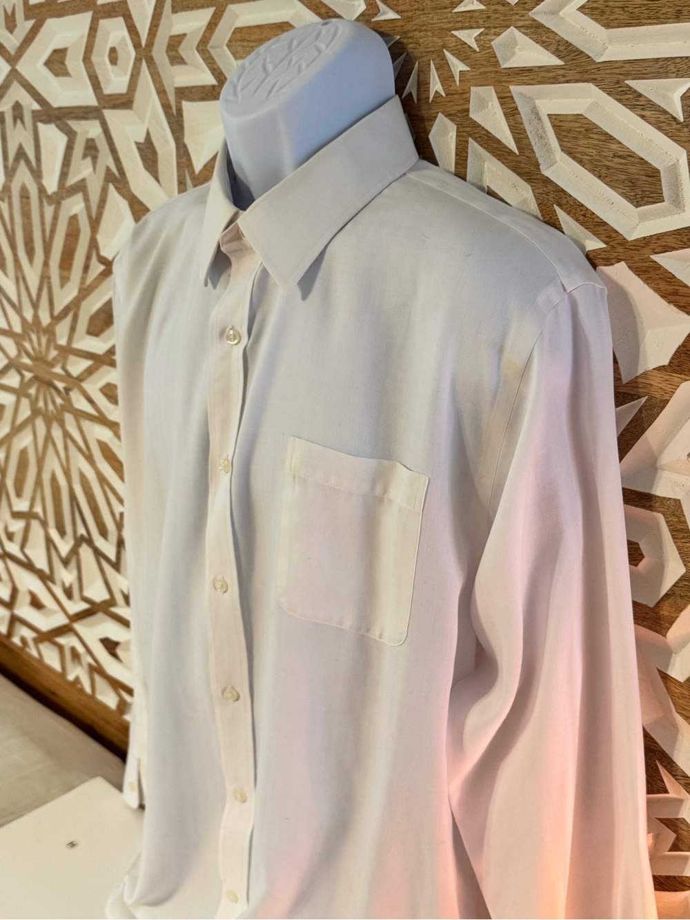 Lands’ End XL Men's Classic White Button-Up dress Shirt